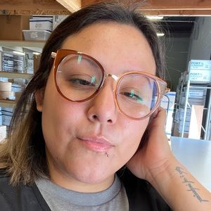 Meet your Posher, Sabrina